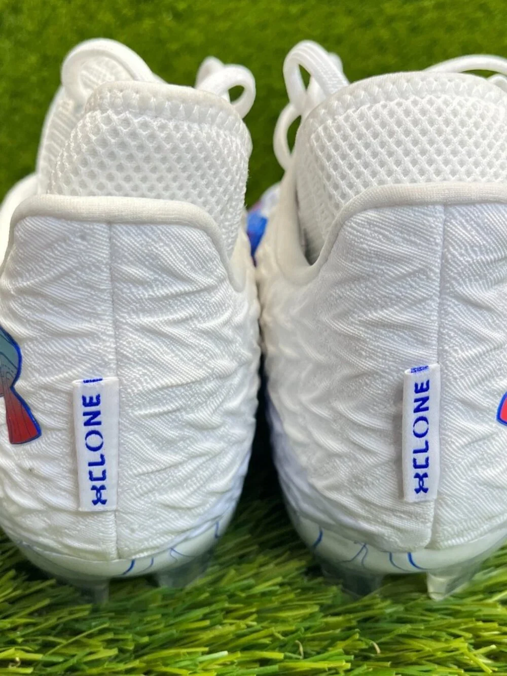 Under Armour Spotlight Clone 4 MC‎ TX Mens Size 12 Blue White Football Cleats